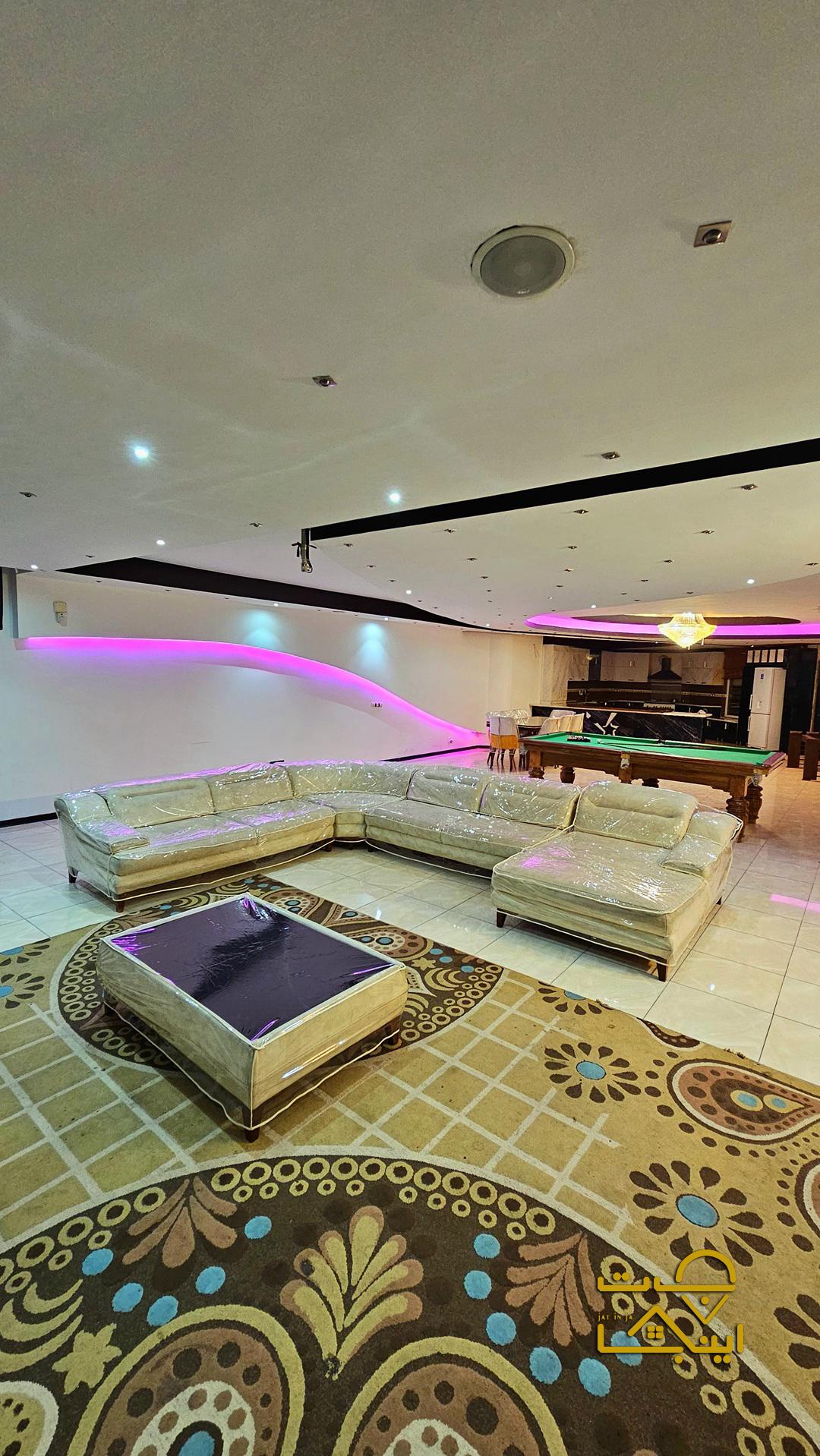 gallery picture